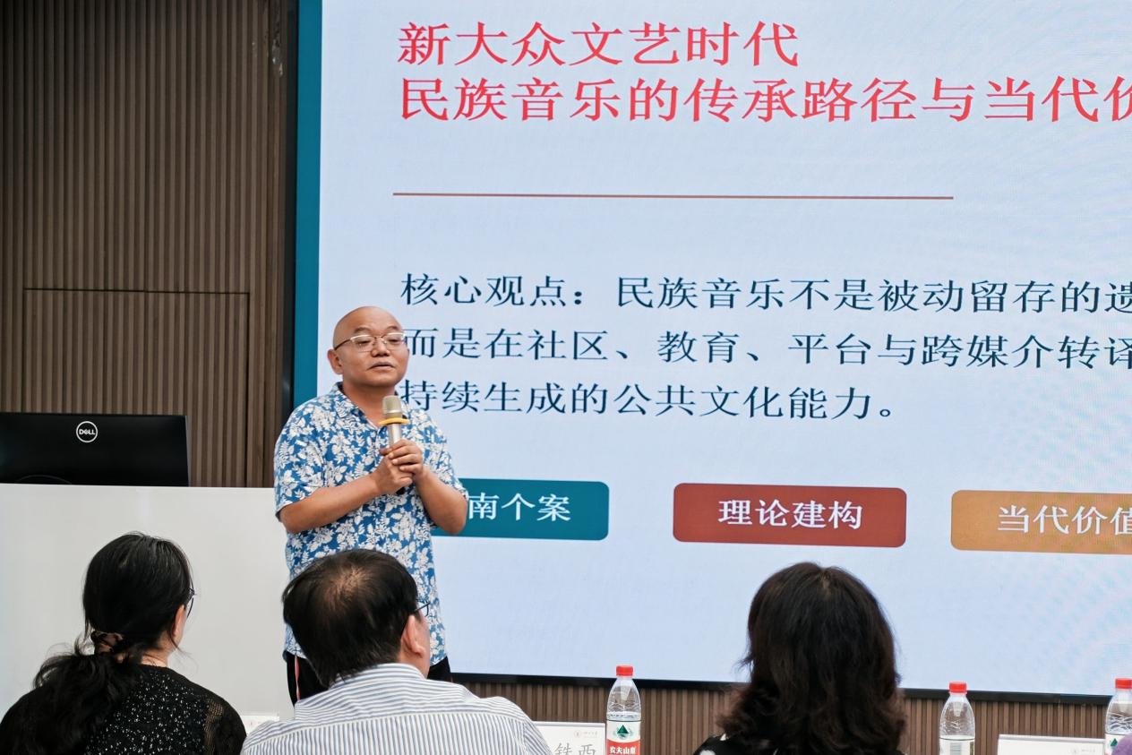 上海歌舞团一级演员