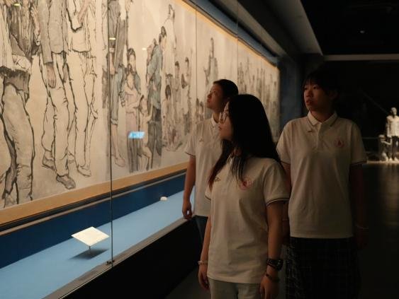 通过实物展品