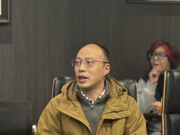 岳阳副教授和赵帅副教授担任与谈嘉宾